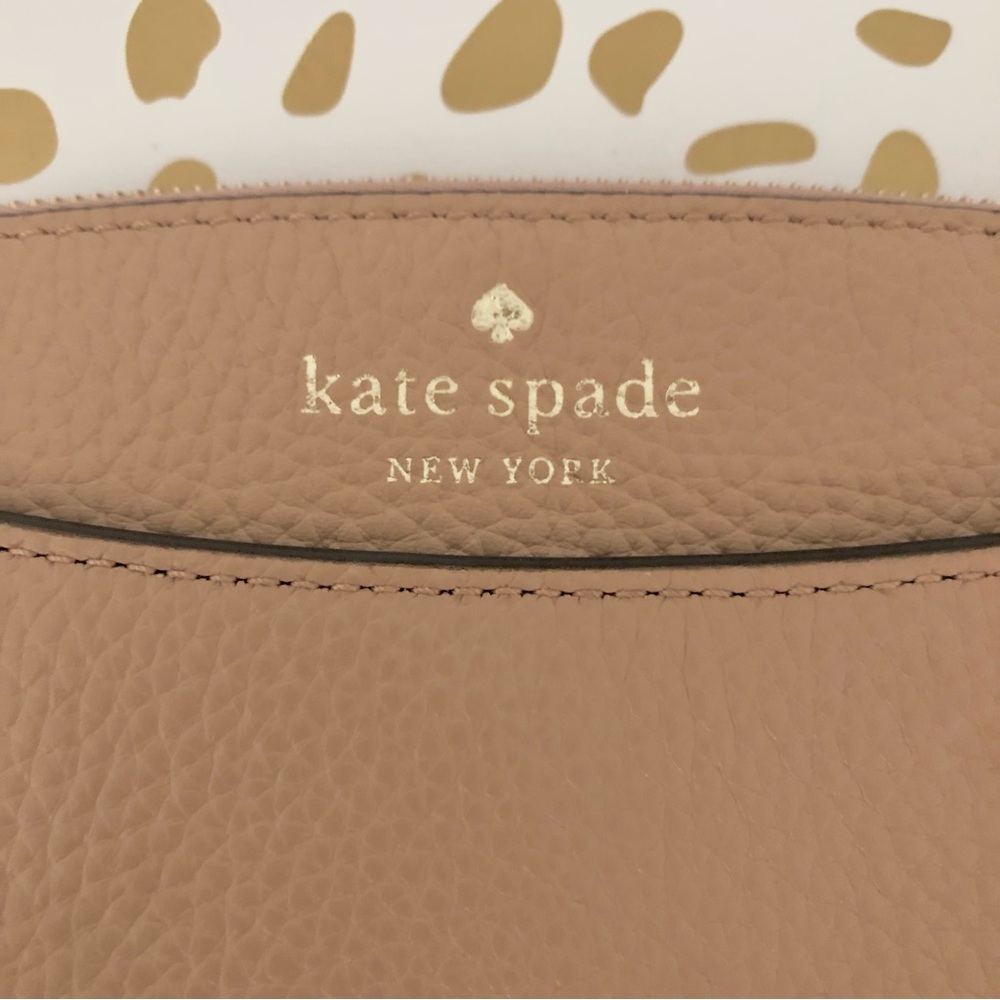 Kate Spade Crossbody - Picture 4 of 5